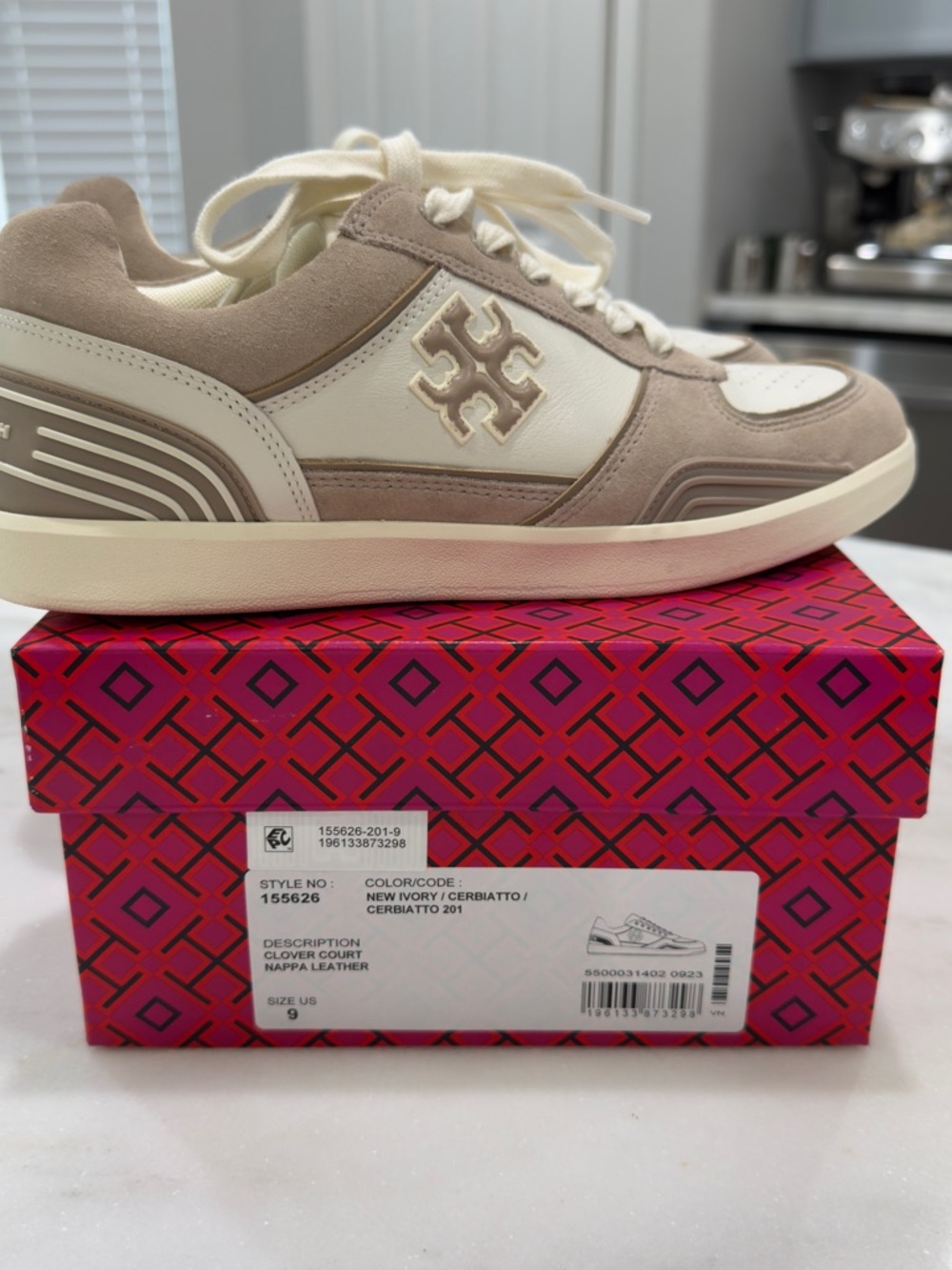 Tory Burch Beige  leather Logo Low-Top Sneakers - Picture 5 of 10